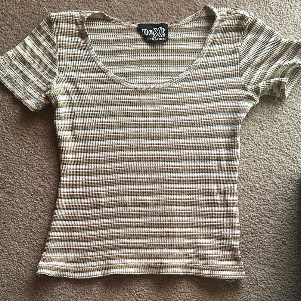 90’s style tee